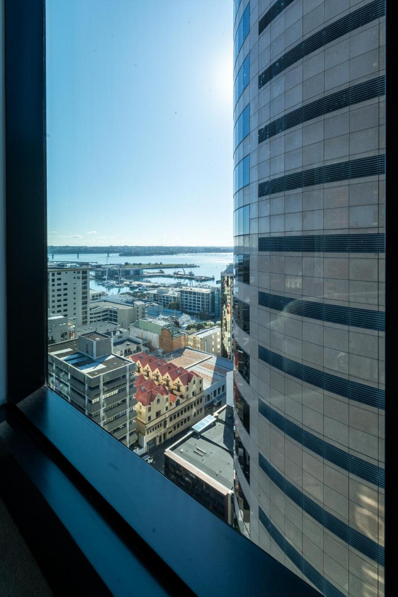 天空城景 海景 私人大阳台公寓 Auckland Buitenkant foto